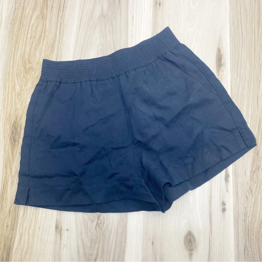 Babaton black shorts Lyocell size XS